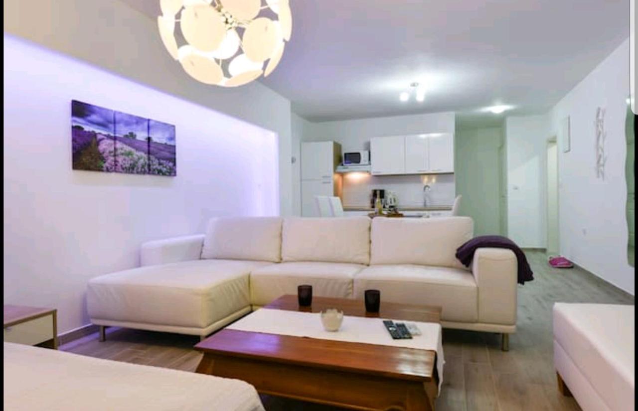 זאדאר Deluxe Apartments Goya מראה חיצוני תמונה
