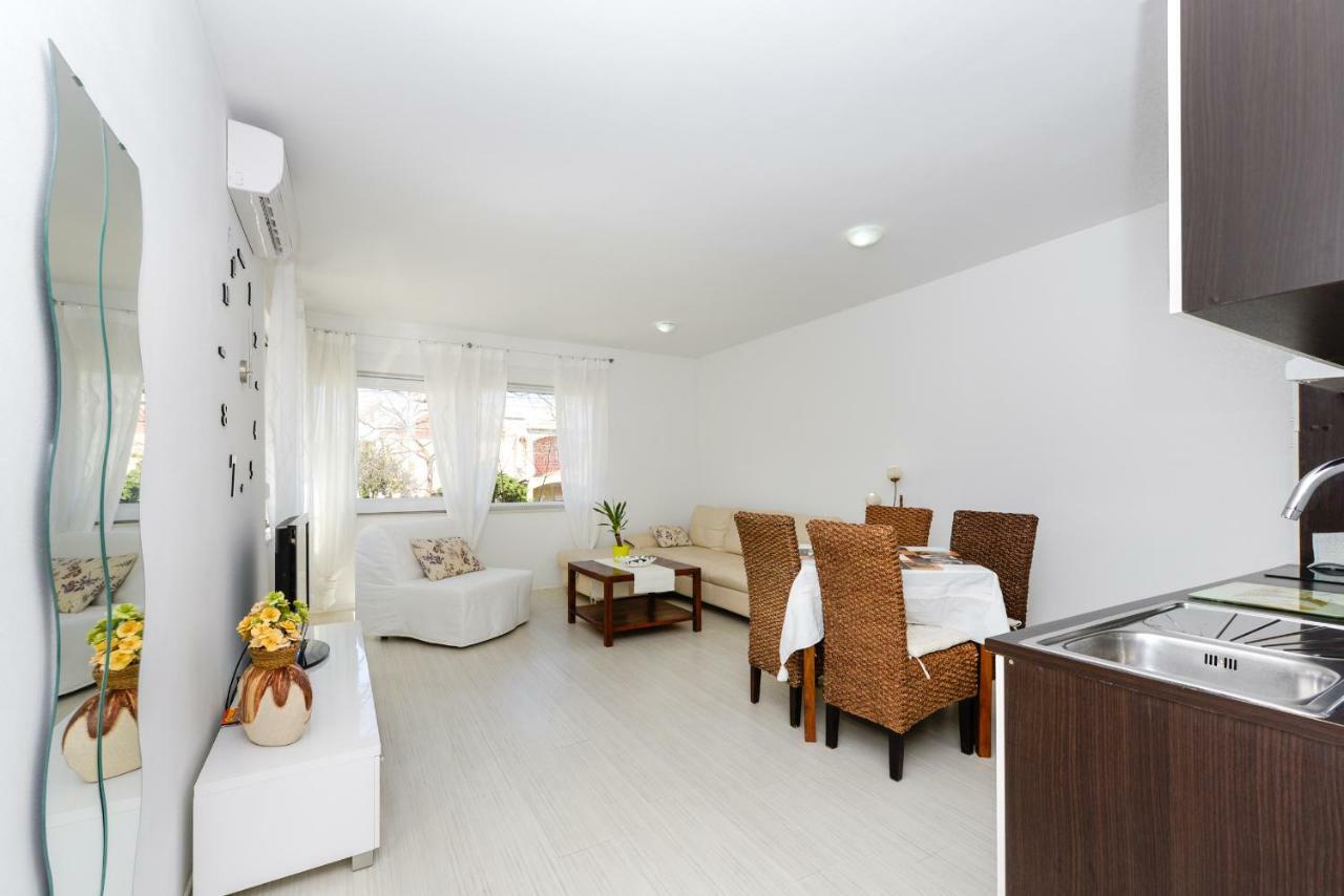 זאדאר Deluxe Apartments Goya מראה חיצוני תמונה